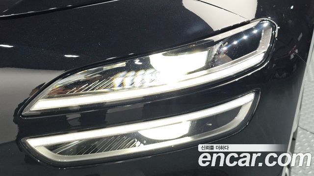Genesis G70 2021 — photo 8