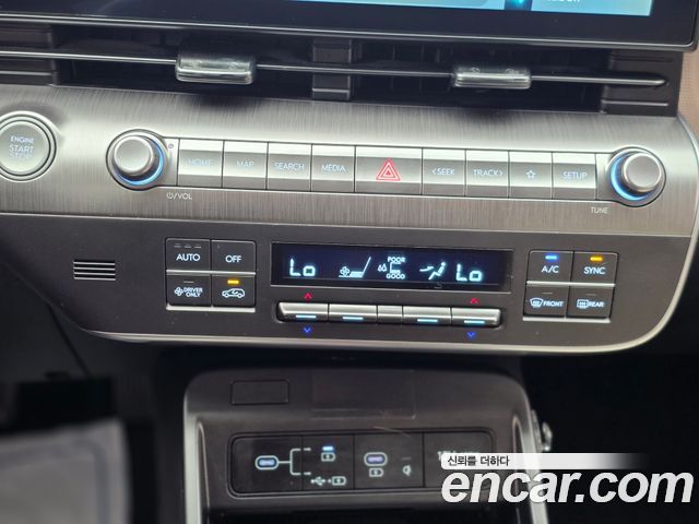 Hyundai Kona 2023 — photo 9