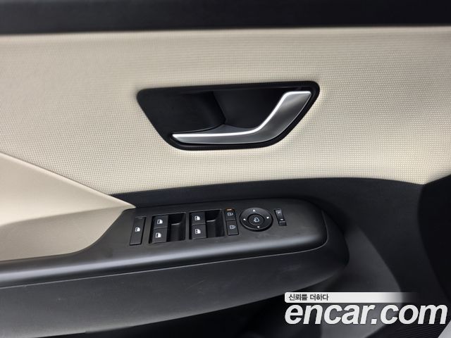 Hyundai Kona 2023 — photo 14