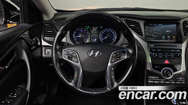 Hyundai Grandeur 2017 — photo 13