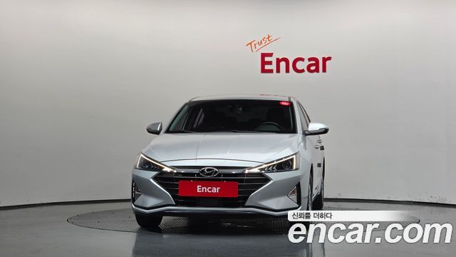Hyundai AVANTE 2019 — photo 3