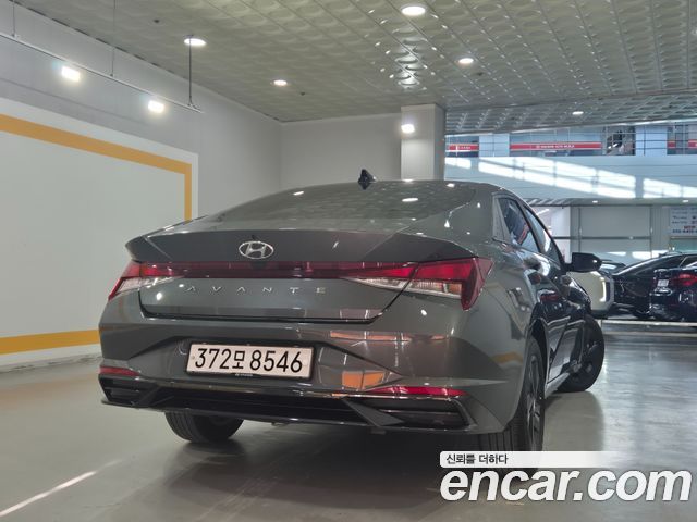 Hyundai AVANTE 2023 — photo 4