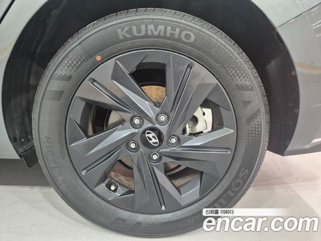 Hyundai AVANTE 2023 — photo 5