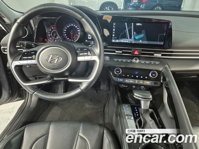 Hyundai AVANTE 2023 — photo 12