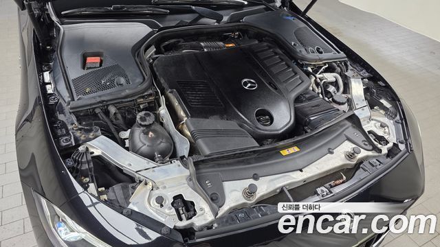 Mercedes-Benz CLS-Class 2021 — photo 6