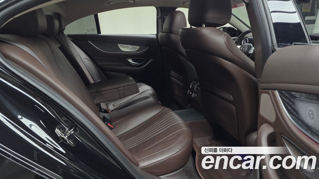 Mercedes-Benz CLS-Class 2021 — photo 16