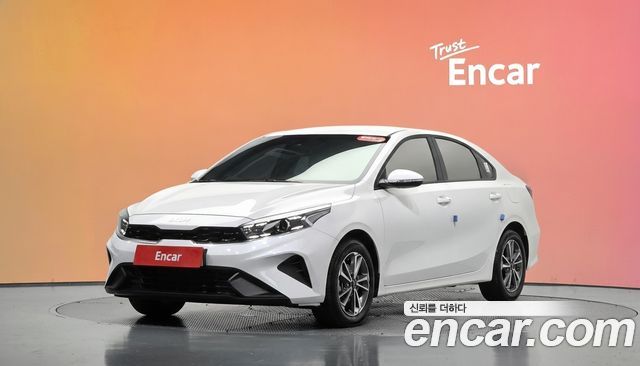 Kia K3 2024 — photo 1