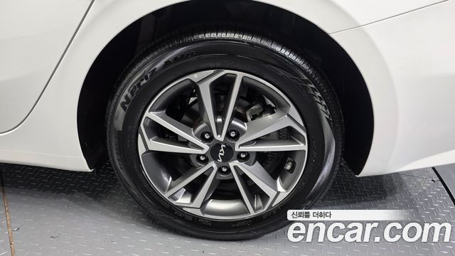 Kia K3 2024 — photo 7