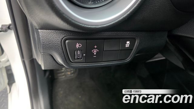 Kia K3 2024 — photo 28