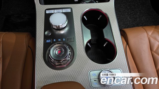 Genesis GV80 2025 — photo 12