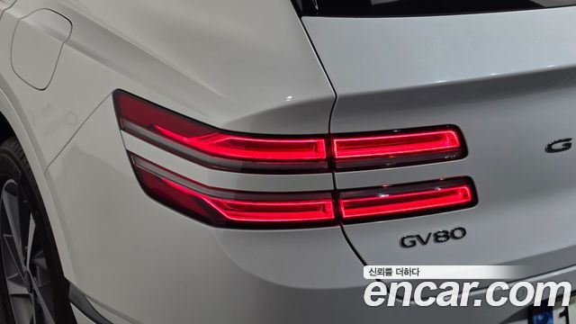 Genesis GV80 2025 — photo 9