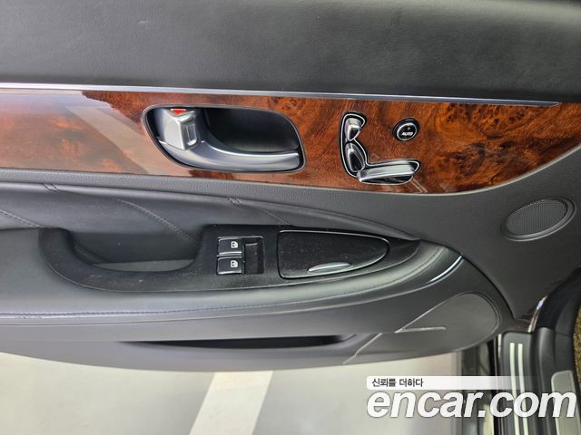 Hyundai Equus 2013 — photo 6