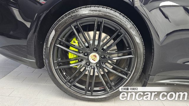 Porsche Panamera 2020 — photo 5