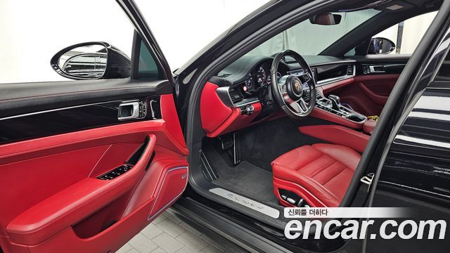 Porsche Panamera 2020 — photo 13