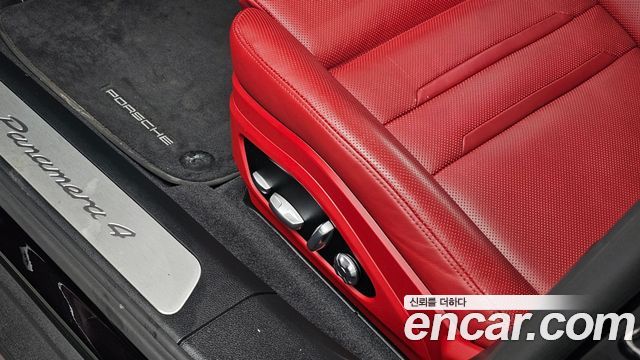 Porsche Panamera 2020 — photo 16