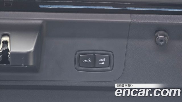 Porsche Panamera 2020 — photo 27
