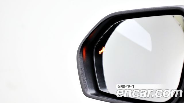Ford Explorer 2025 — photo 6
