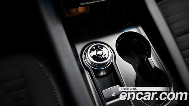 Ford Explorer 2025 — photo 13