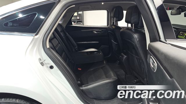 Renault Korea SM6 2017 — photo 18