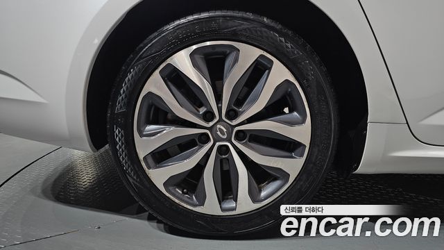 Renault Korea SM6 2017 — photo 7