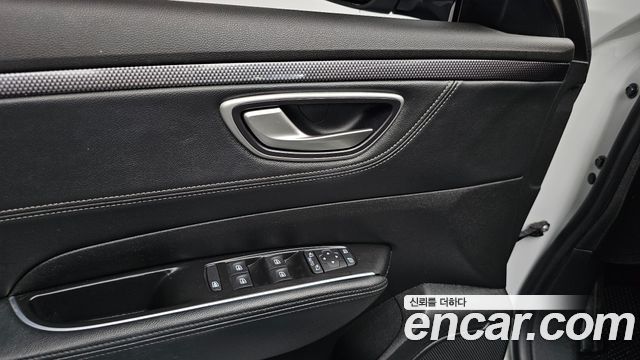 Renault Korea SM6 2017 — photo 31