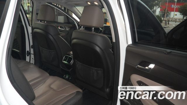 Hyundai Santafe 2019 — photo 7
