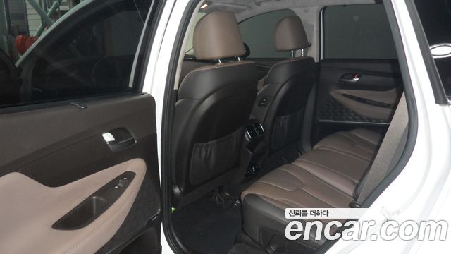 Hyundai Santafe 2019 — photo 8