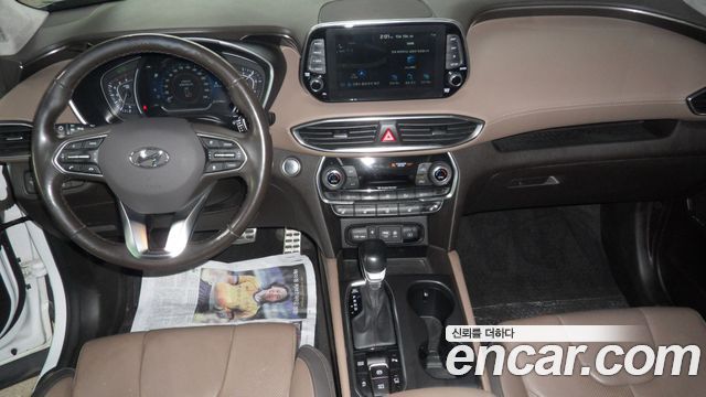 Hyundai Santafe 2019 — photo 9