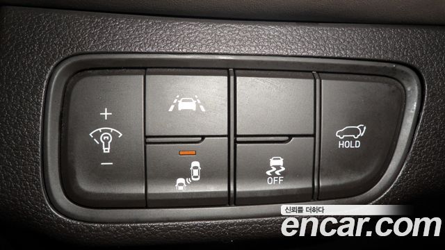 Hyundai Santafe 2019 — photo 13