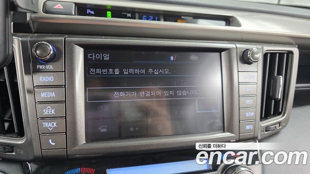 Toyota RAV4 2013 — photo 16
