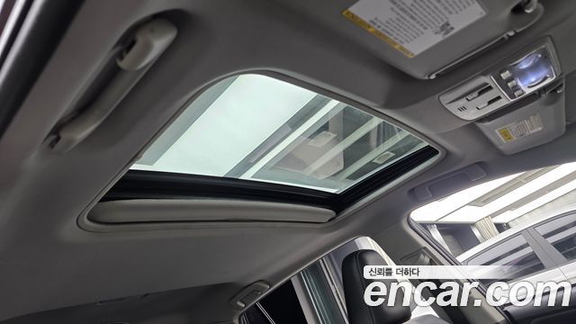 Toyota RAV4 2013 — photo 17