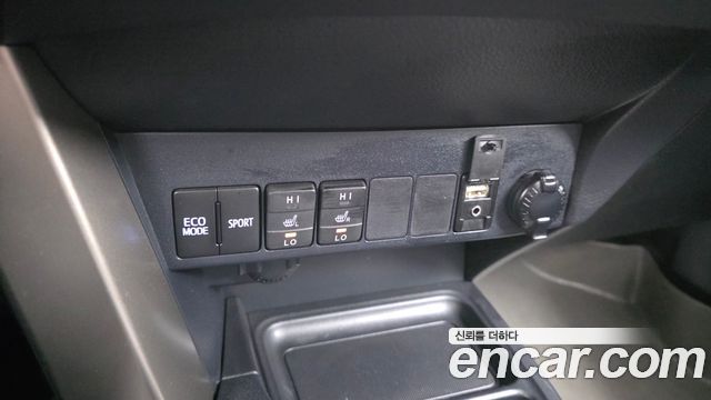 Toyota RAV4 2013 — photo 18