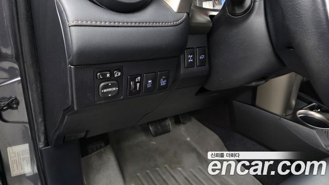 Toyota RAV4 2013 — photo 19