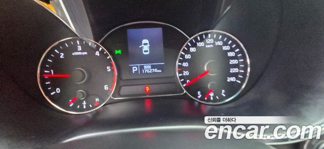 Kia K3 2015 — photo 8