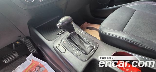 Kia K3 2015 — photo 9