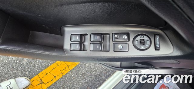 Kia K3 2015 — photo 15