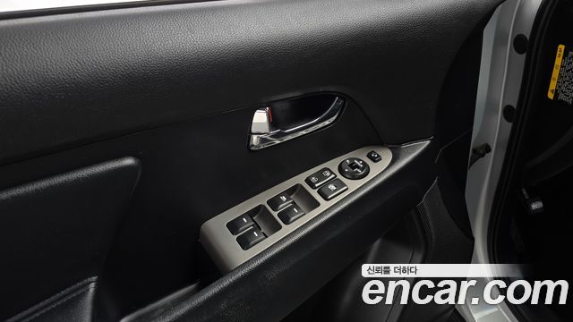Kia Sportage 2014 — photo 16