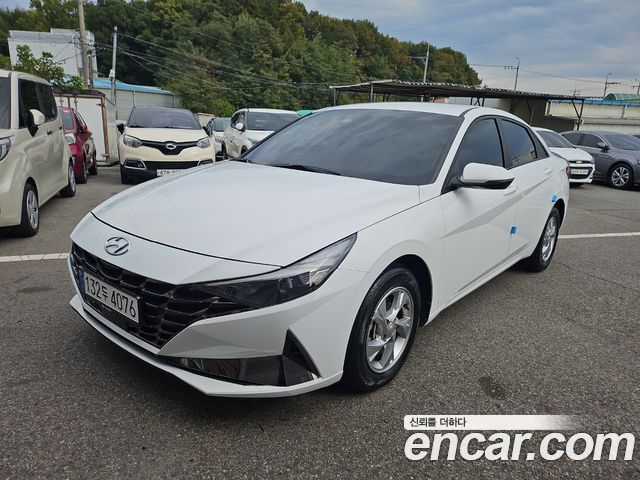 Hyundai AVANTE 2021 — photo 1