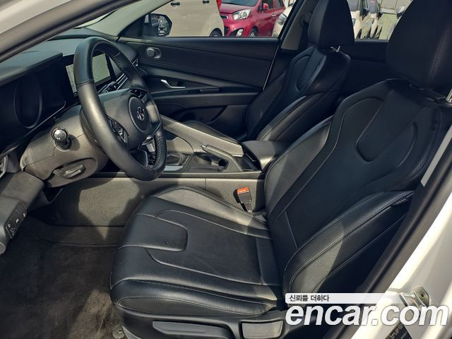 Hyundai AVANTE 2021 — photo 10