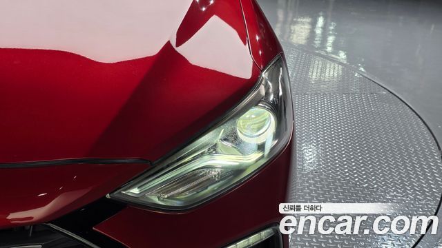 Hyundai AVANTE 2018 — photo 8