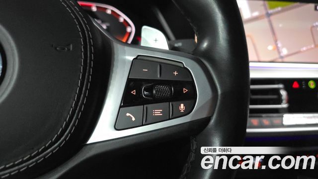 BMW X6 2020 — photo 32