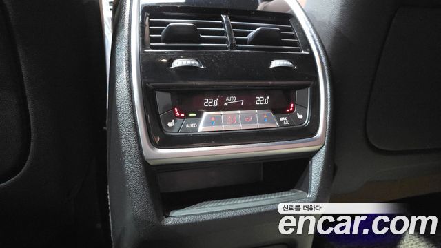 BMW X6 2020 — photo 33