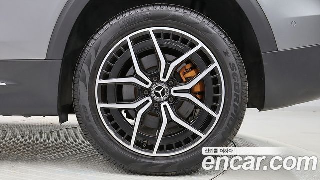 Mercedes-Benz EQB 2022 — photo 6