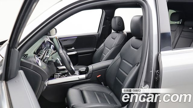 Mercedes-Benz EQB 2022 — photo 7