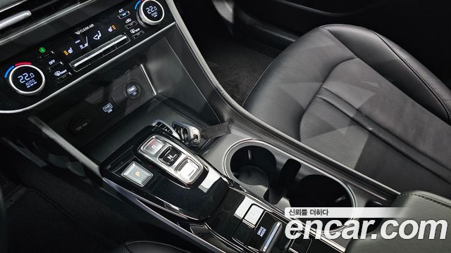 Hyundai Sonata 2020 — photo 9