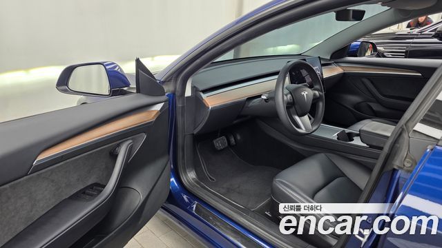 Tesla Model 3 2022 — photo 13