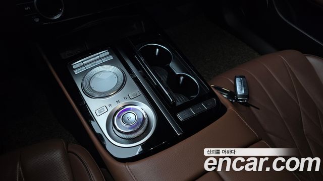 Genesis G80 2021 — photo 12