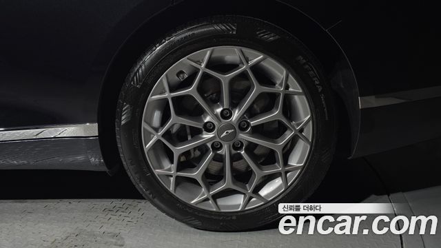 Genesis G80 2021 — photo 7