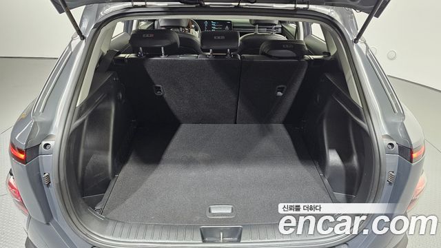 Hyundai Kona 2023 — photo 26