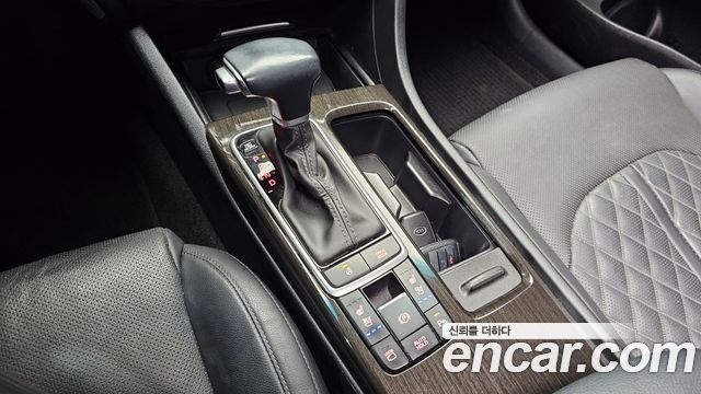 Kia K5 2019 — photo 12